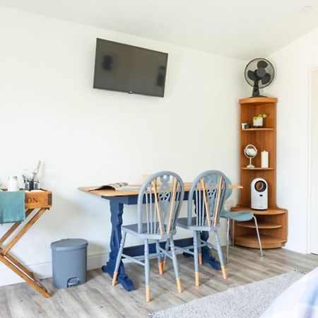 Pear Tree Cabin Whitstable Kültér fotó
